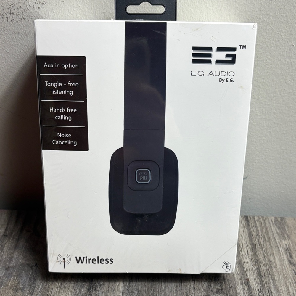 NWT EG Audio Noise Canceling Wireless Over-Ear Headphones - Black